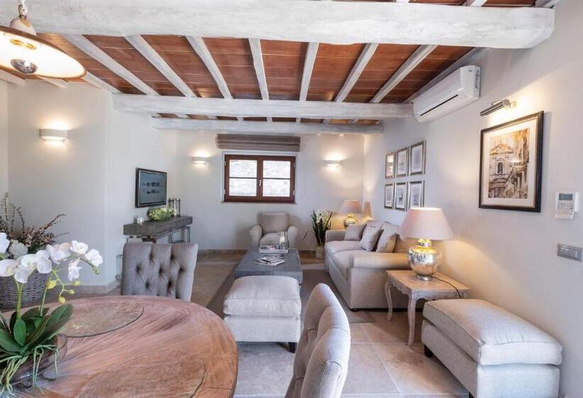 ویلای لوکس 1 خوابه, Borgo Argiano