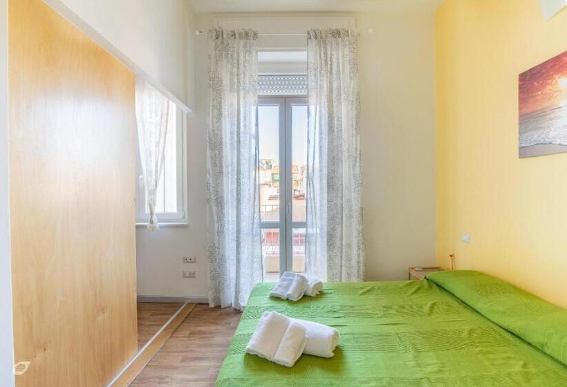 اتاق استاندارد سه تخته با بالکن, Casa Arsella