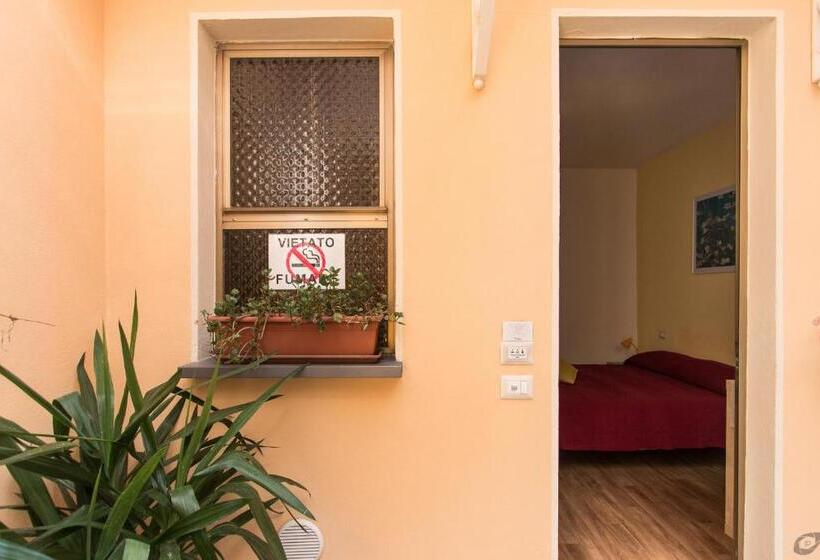 اتاق استاندارد یک نفره, Casa Arsella