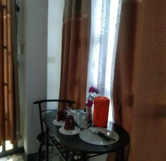 استودیو استاندارد با بالکن, De Hagan Transient Baguio City
