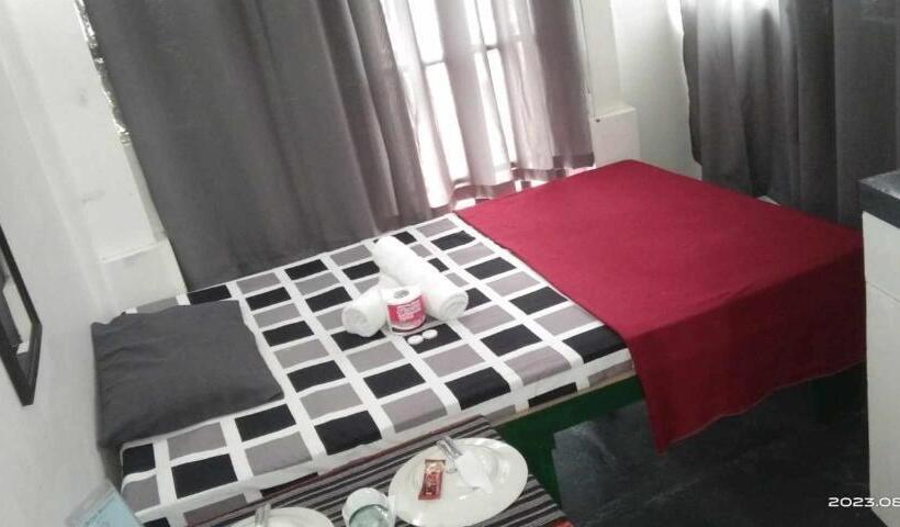 استودیو استاندارد با چشم‌انداز, De Hagan Transient Baguio City