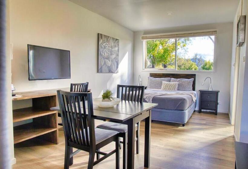 סטודיו סטנדרט עם מרפסת, Grapevines Boutique Accommodation