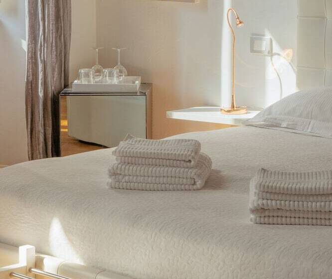 سوییت خانوادگی, Quarenghi 16