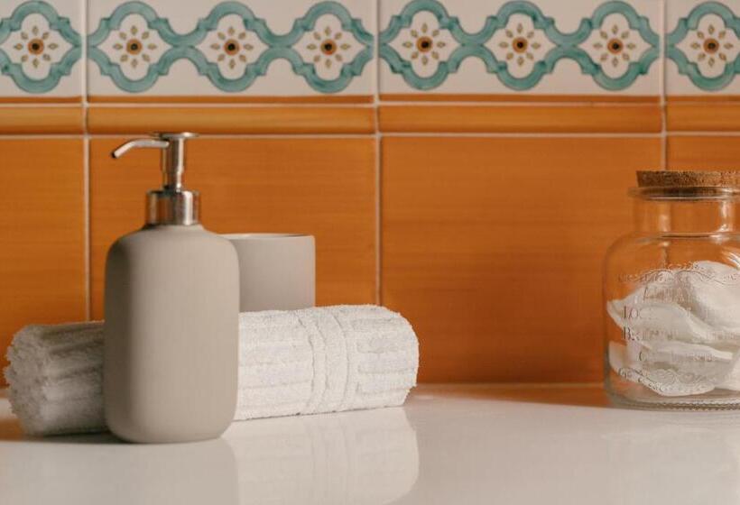 اتاق لوکس سه تخته, Quarenghi 16