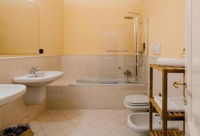 اتاق لوکس چهار تخته, Quarenghi 16