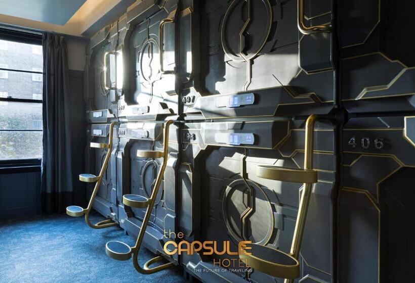 Capsule, The Capsule