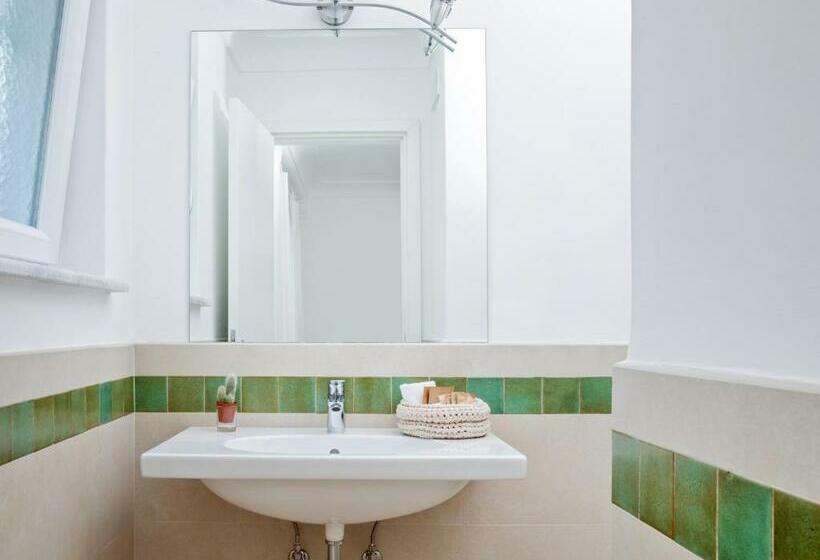 غرفة قياسية مزوَّدة بشُرفة, Villa Pollio Guest House