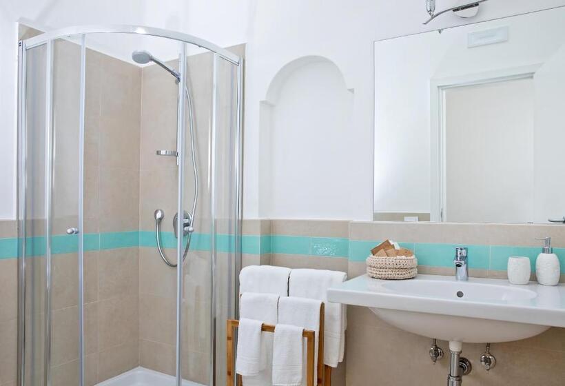 غرفة قياسية مزوَّدة بصالون, Villa Pollio Guest House