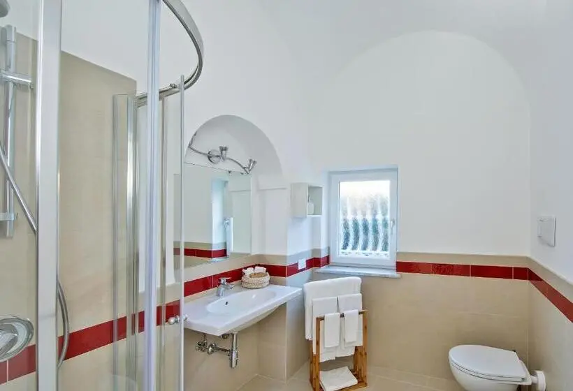 マウンテンビュースタンダードルーム, Villa Pollio Guest House