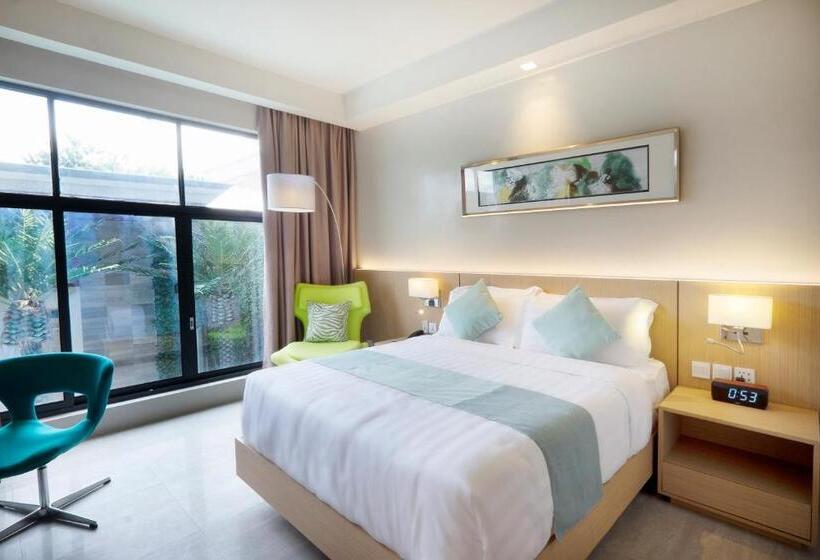 اتاق لوکس, Watergate Boutique