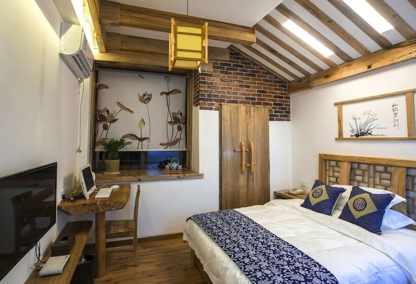 デラックスルーム, Zhangjiajie Wangyi Inn