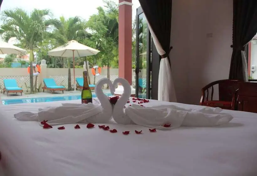 دیلکس آپارتمان 1- خوابه با چشم انداز استخر, Gia Lam Villa Hoi An