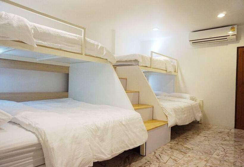 اتاق خانوادگی, Boon Street Hostel