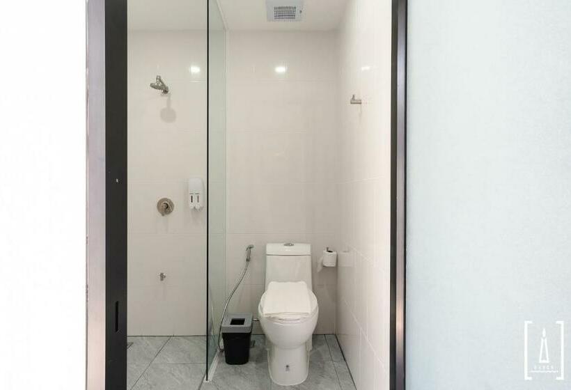 اتاق لوکس, Iriver Chiangmai