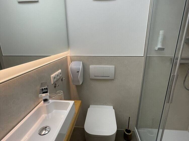 غرفة قياسية مطلة على الجبل, Landhaus Kössel