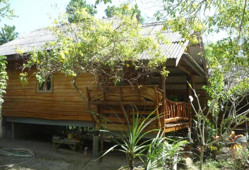 בקתה סטנדרטית, Pasai Beach Lodge