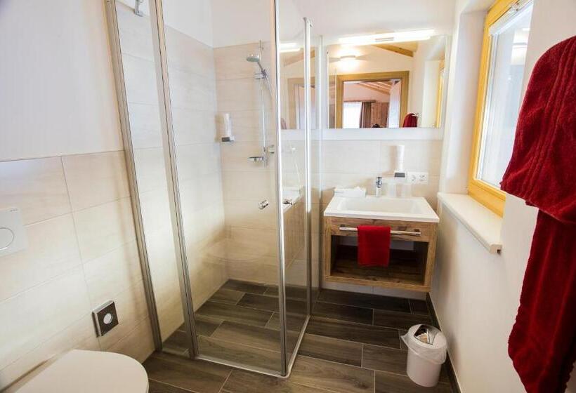 マウンテンビュースタンダードルーム, Piz Ot