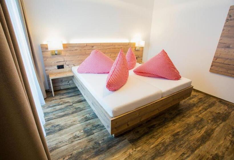 バルコニー付きデラックスルーム, Piz Ot