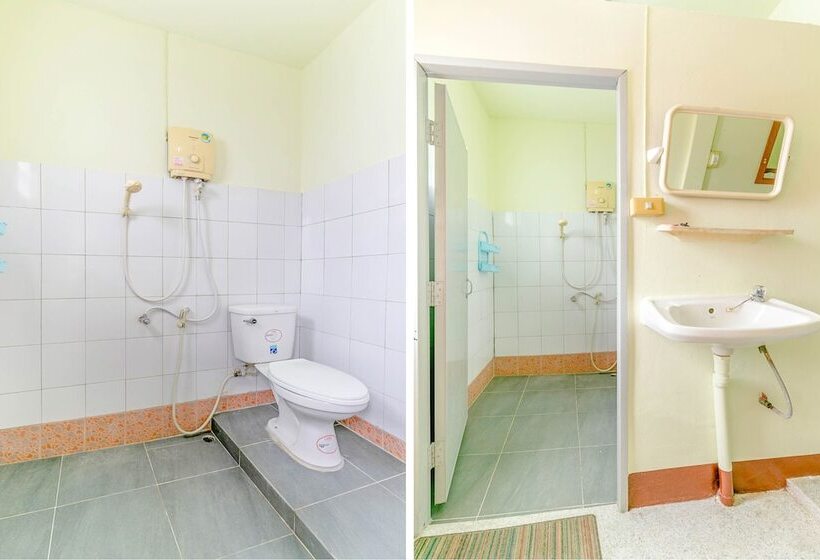 Номер Deluxe, Sathorn Mansion