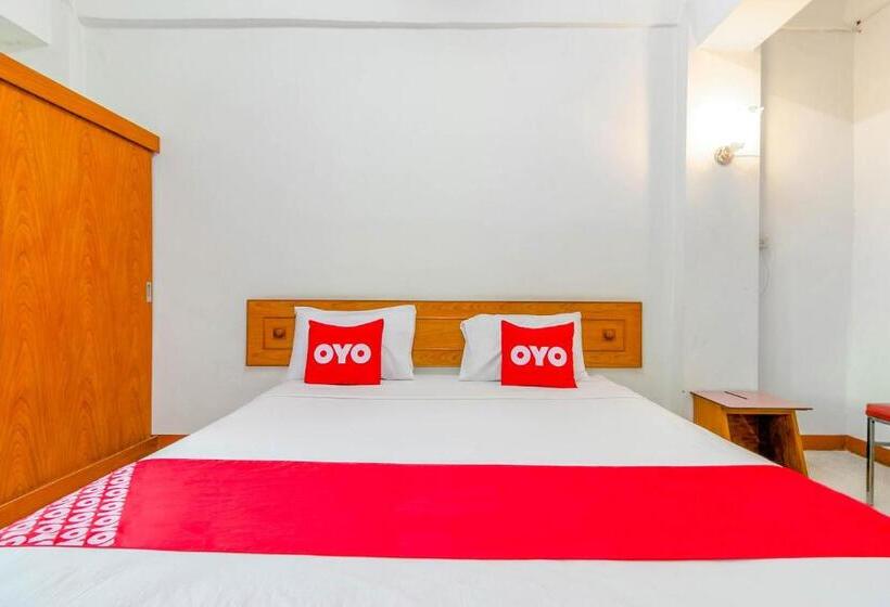 Номер Стандарт, Sathorn Mansion