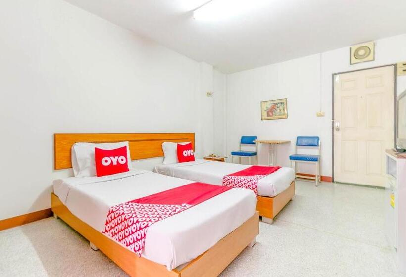 Номер Deluxe, Sathorn Mansion