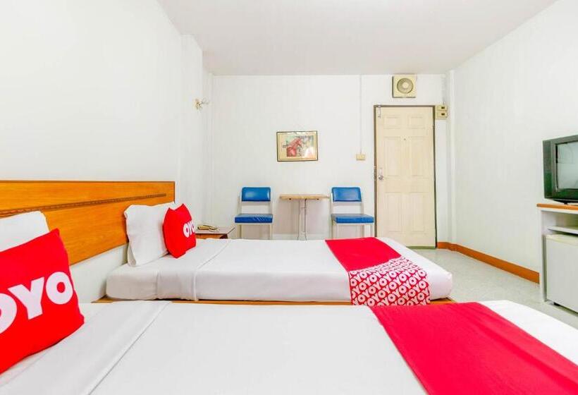 Номер Deluxe, Sathorn Mansion