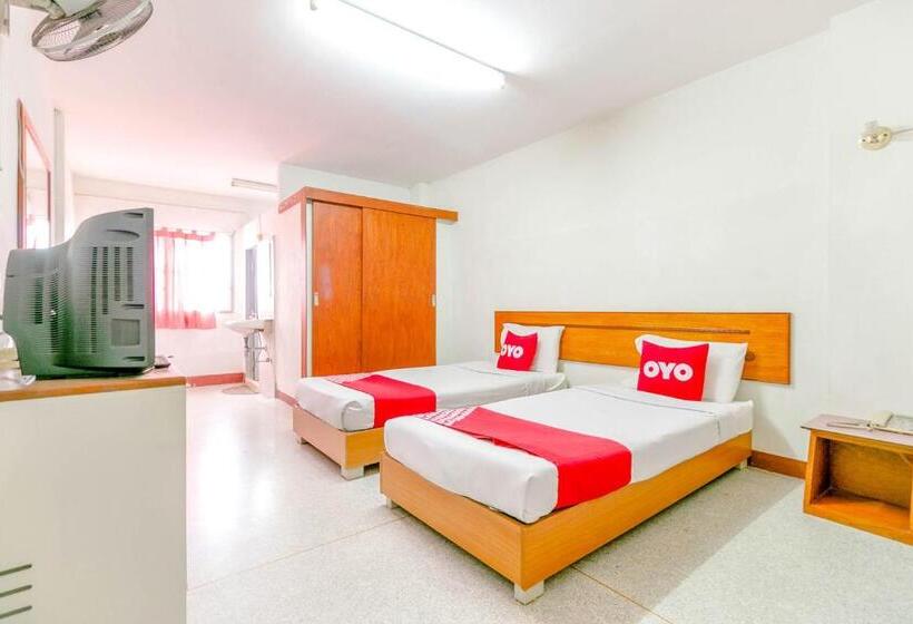 Номер Deluxe, Sathorn Mansion