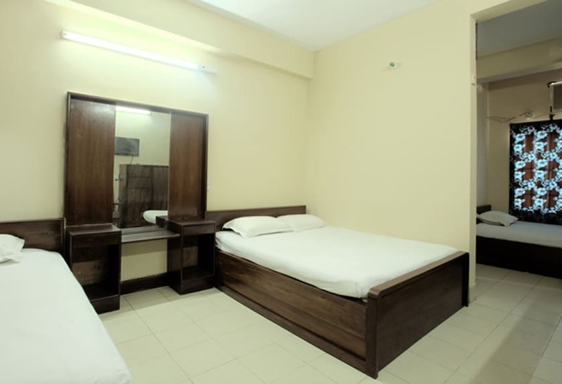 Economy Quadruple Room, Sea Queen