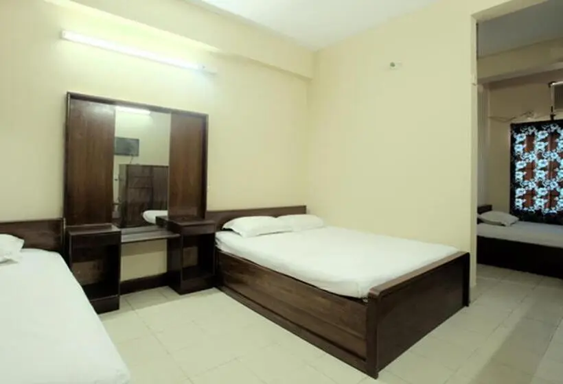 Economy Quadruple Room, Sea Queen