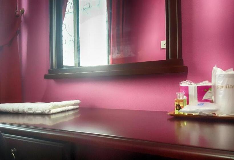 غرفة إقتصادية, Sweet Dreams Hometel