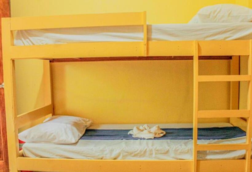 Четырехместный Номер Стандарт, Las Residencias Bed And Breakfast