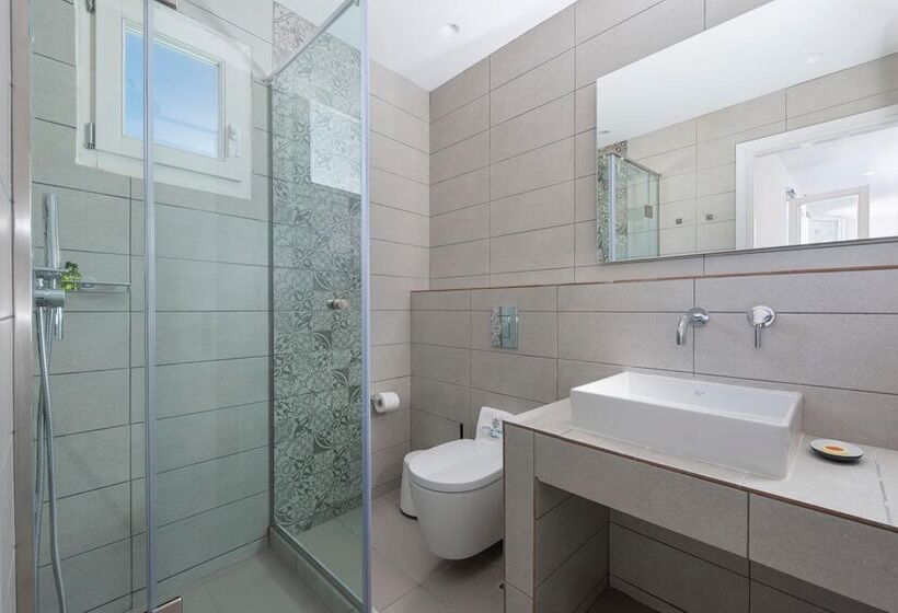 סוויטה דלוקס, Little Venice Villas