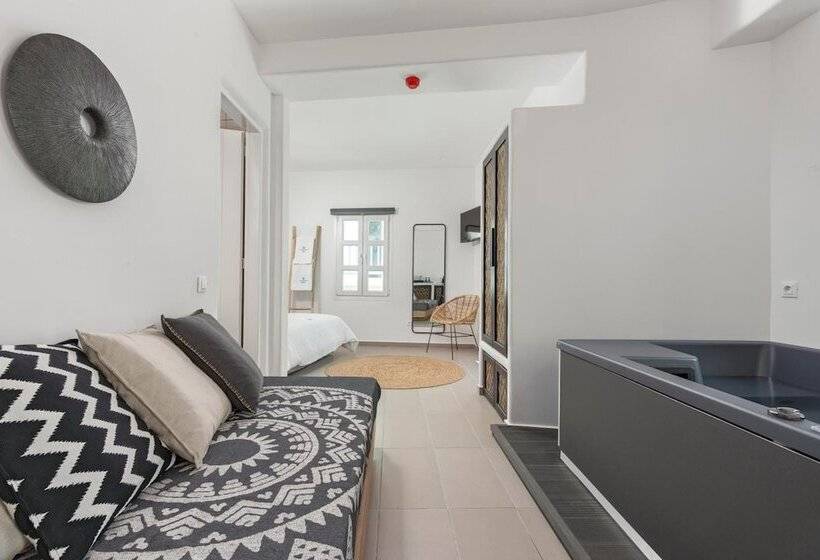 סוויטה דלוקס, Little Venice Villas