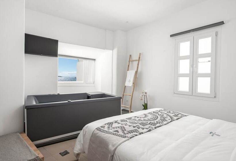 סוויטת אקזקיוטיב נוף לים, Little Venice Villas