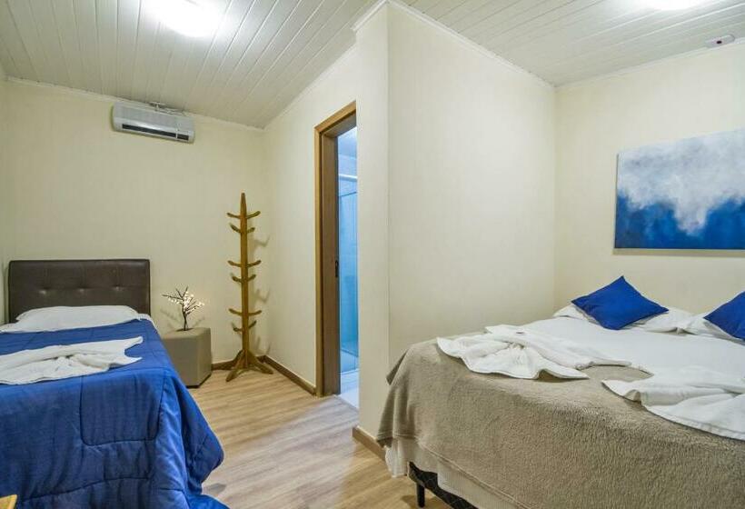 Standard Kolmen Hengen Huone, Villa Vintage Campos   Piscina E Opções De Suites Com Hidromassagem