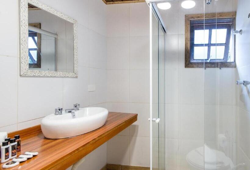 Семейный Номер, Villa Vintage Campos   Piscina E Opções De Suites Com Hidromassagem