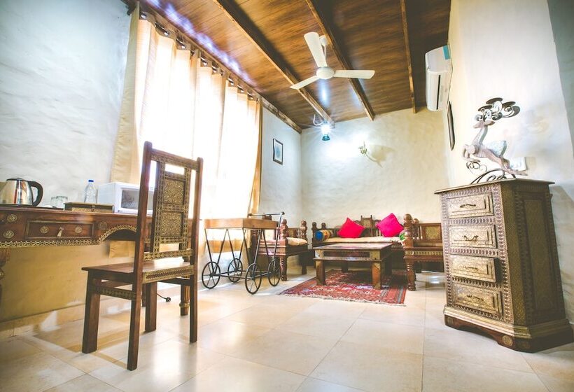 סוויטה, Welcomheritage Ranjitvilas