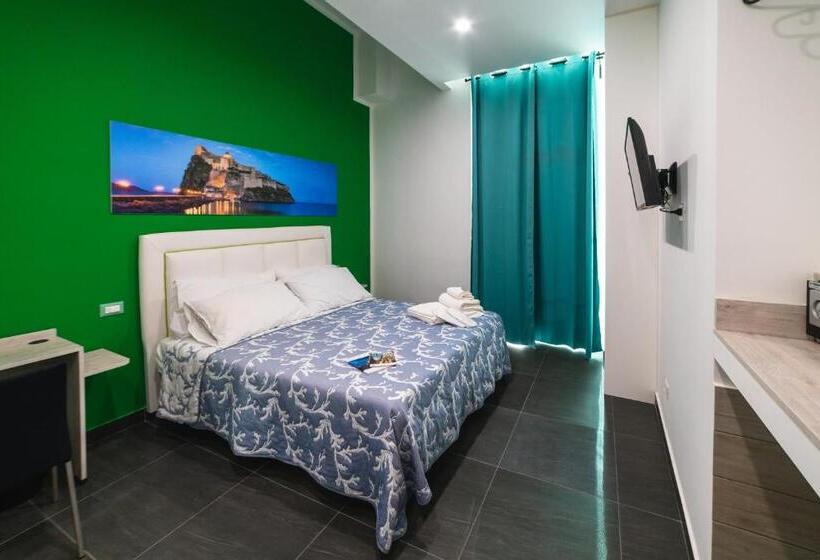 اتاق استاندارد, Anna S Family