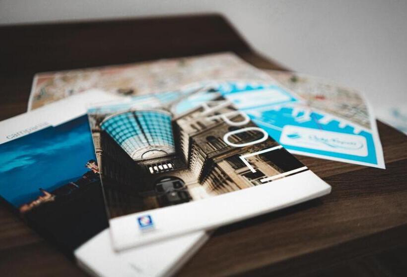 اتاق استاندارد, Anna S Family