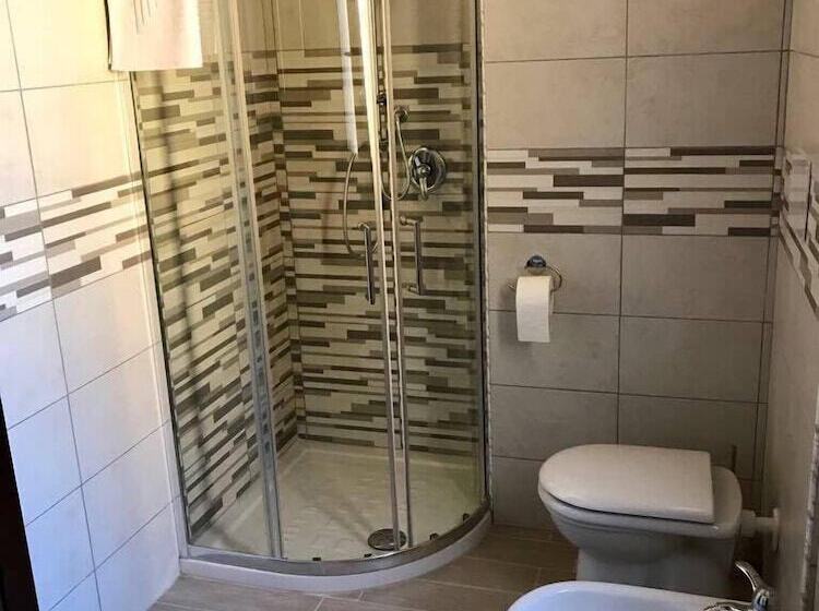 غرفة قياسية, Eleven Bed & Breakfast