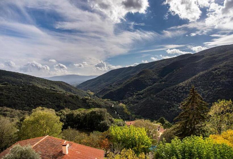 Номер Стандартный с Видом, Hostal Montserrat