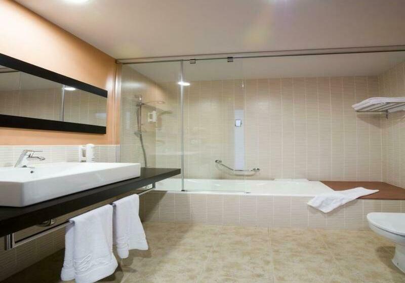 غرفة قياسية, Loar Ferreries