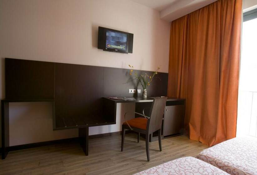 غرفة قياسية, Loar Ferreries