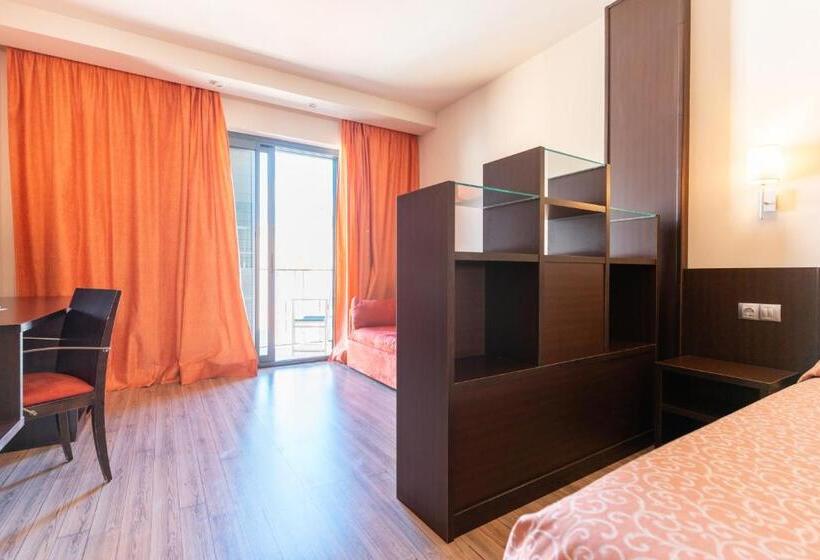 スイート, Loar Ferreries