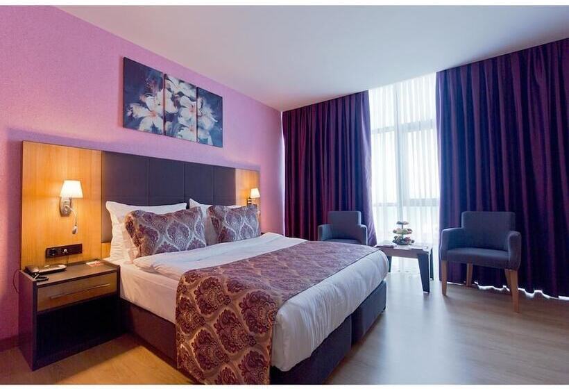 آپارتمان لوکس 1 خوابه, Metro City Apartments