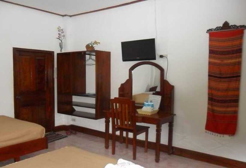 스탠다드 트리플 룸, Rattana Guesthouse