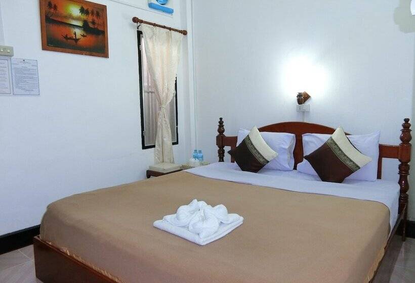 스탠다드 룸, Rattana Guesthouse