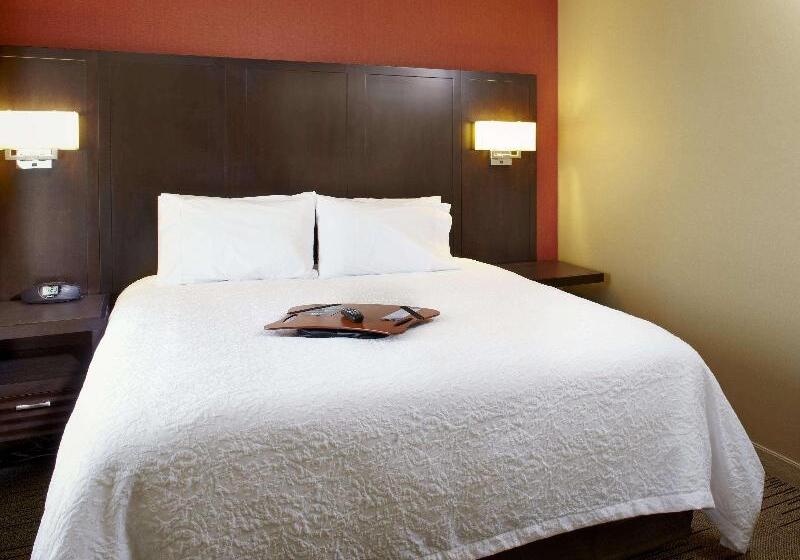 스탠다드 룸, Rattana Guesthouse