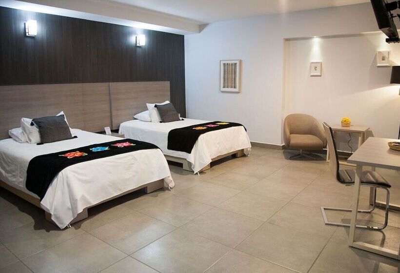 سوییت جونیور, Maria Ines Hotel Suite