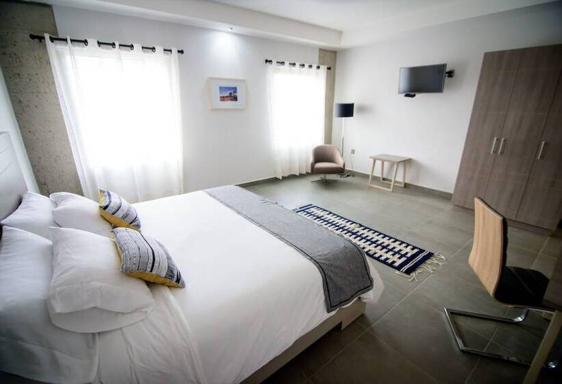 سوییت اجرایی, Maria Ines Hotel Suite